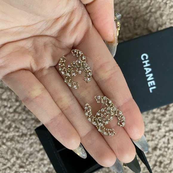 CHANEL Accessories - chanel earrings